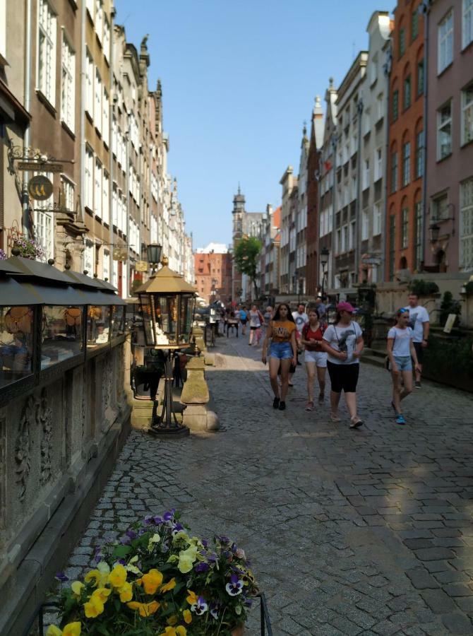 Old Town River View Гданьск Экстерьер фото